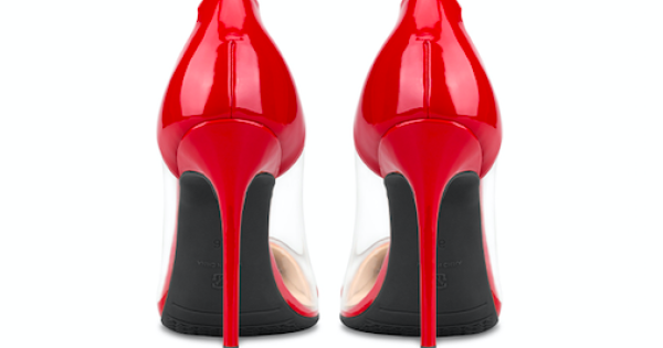 Are high heel dress codes for the workplace sexist? UK lawmakers debate