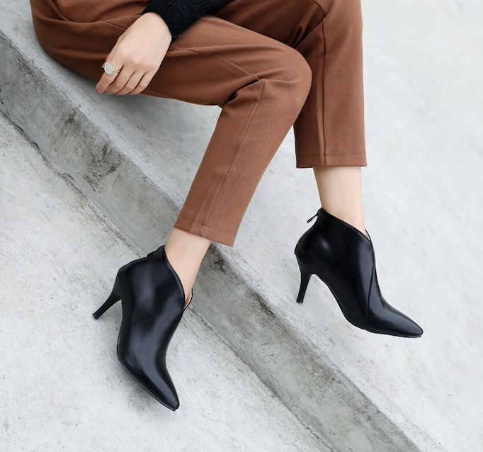 Vera Black2