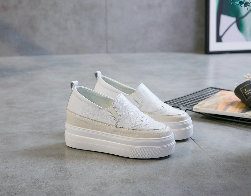 Afener-petite-sized-trainers