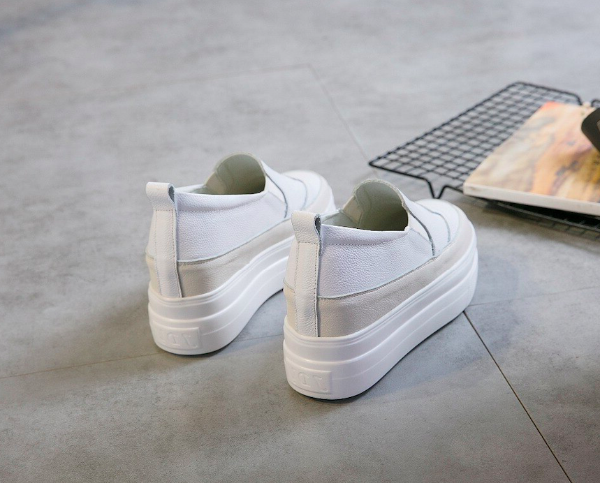 Afeni-petite-womens-sneaker-hidden-wedge