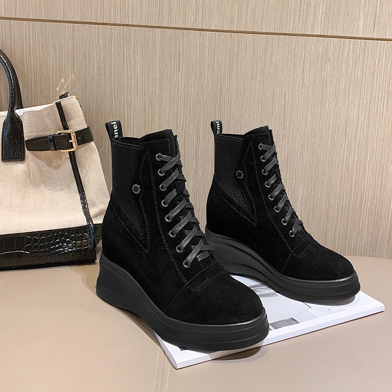Mopi-wedge-heel-lace-up-boots