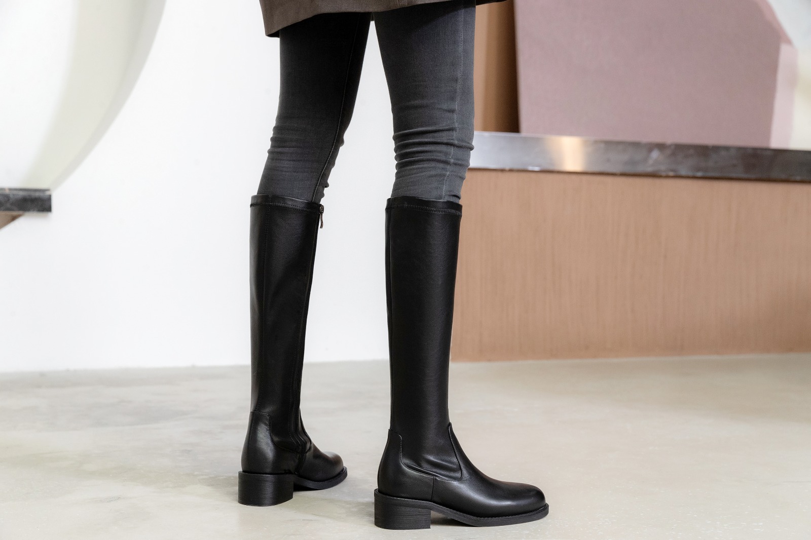 irma-black-size1-size2-blck