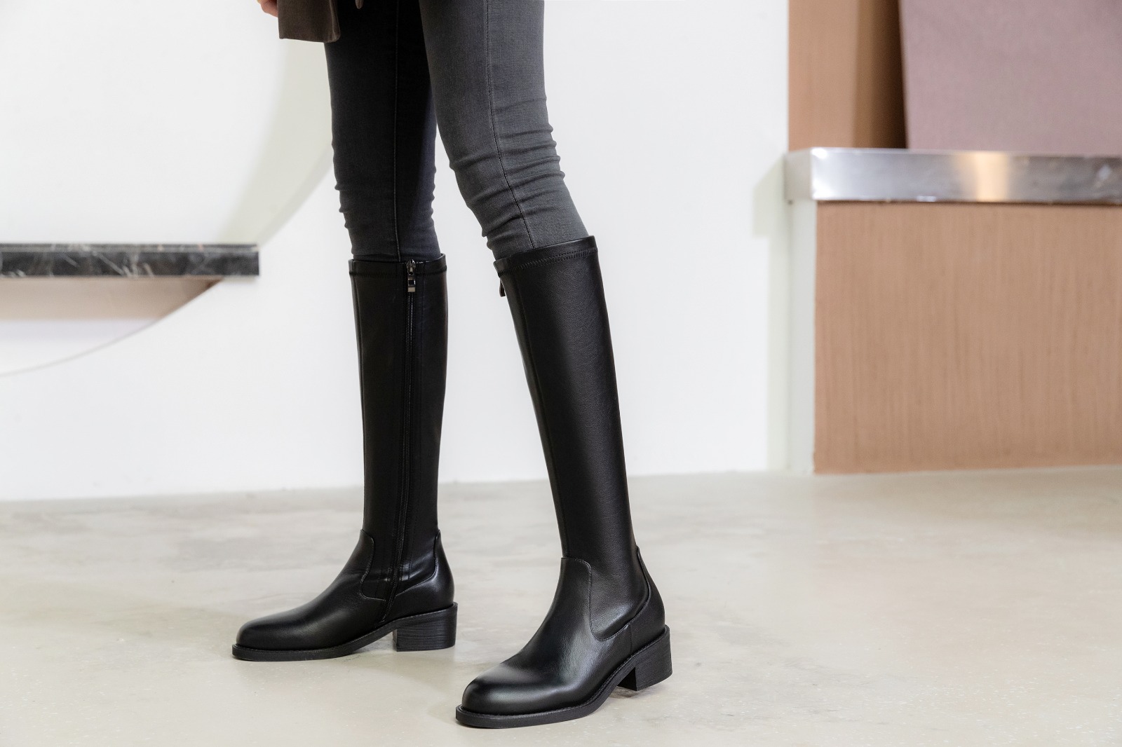 irma-black-size1-size2-petite-ladies