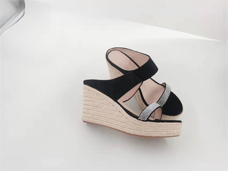 Dash-small-size-wedge-heels-smallfeetshoes