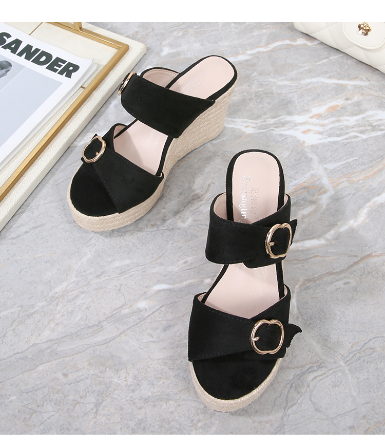Hasp-petite-sized-wedge-sandals-smallfeetshoes